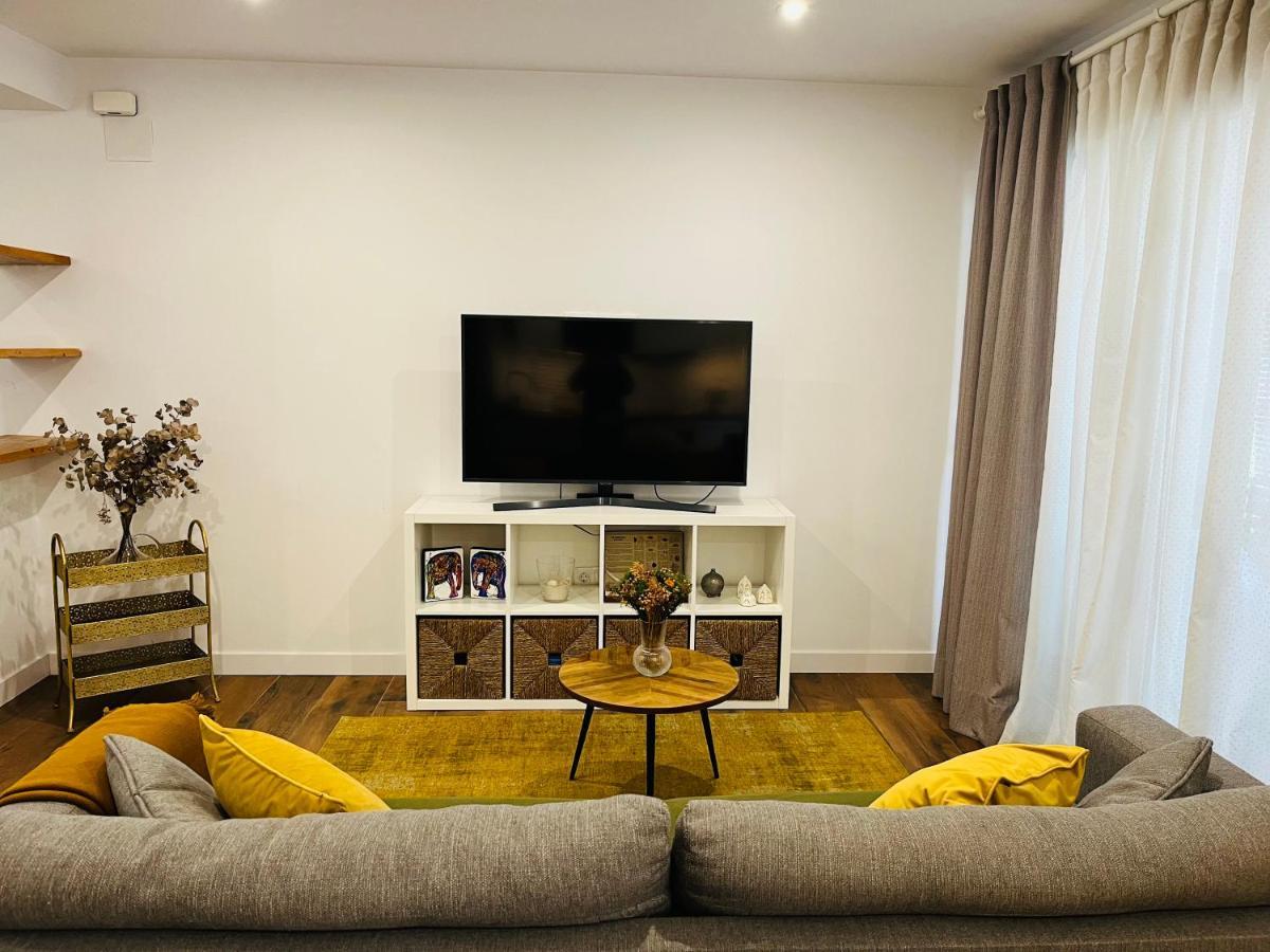 Petit Apartment Los Remedios Sevilla Exteriér fotografie